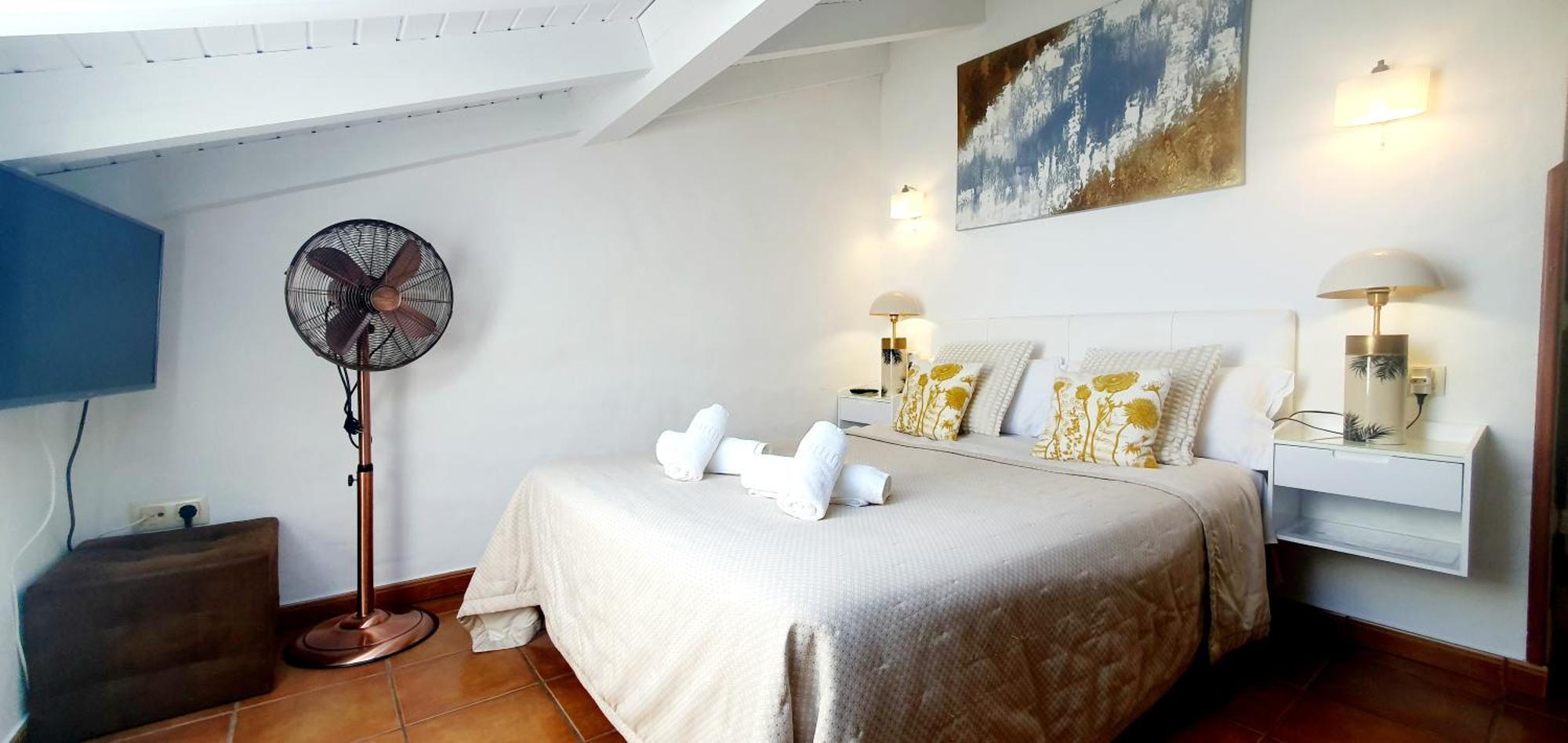 El Juacu Guest House Лянес Екстериор снимка