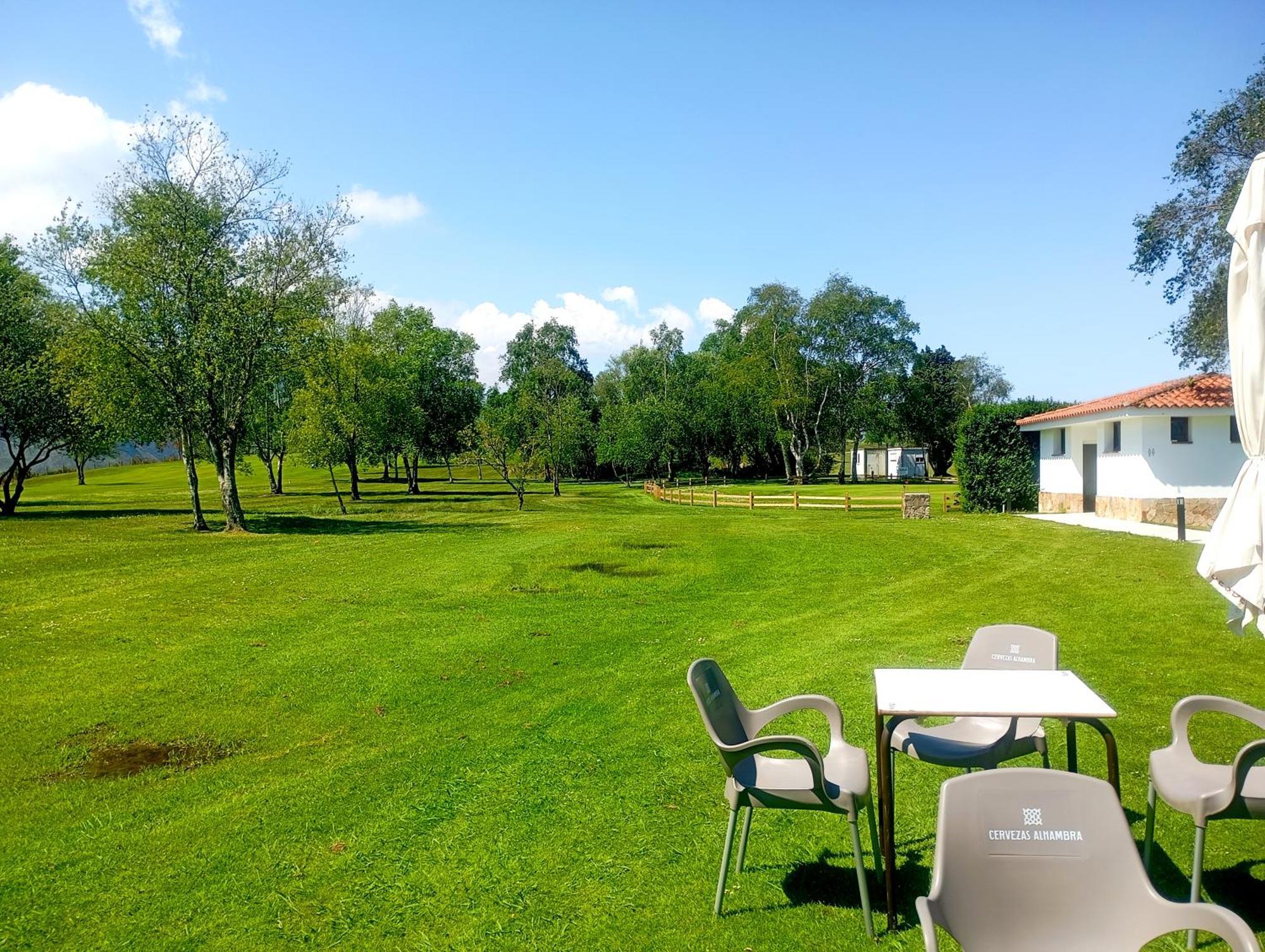El Juacu Guest House Лянес Екстериор снимка